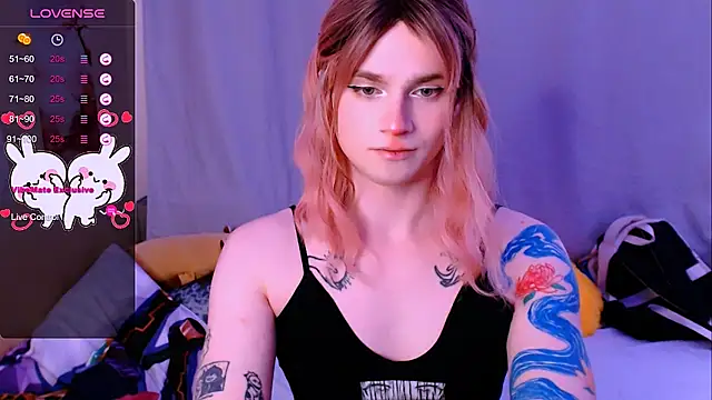 Alice_Hells webcam