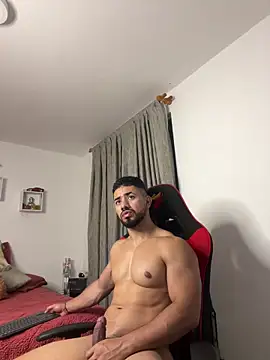 Ezzio_Scolaro webcam