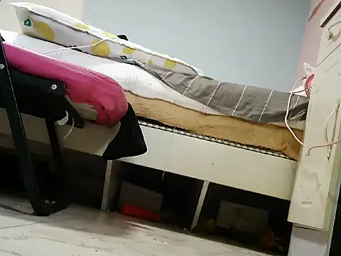 VX-babygirl3323 webcam