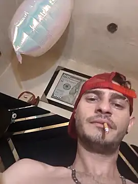 bigcockwhite777 webcam