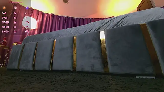 EmpressDesires webcam