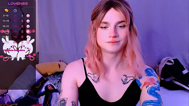 free webcam porn Alice Hells