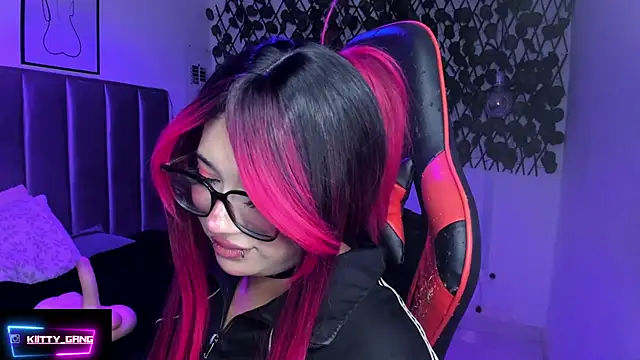 Kitty_Gang webcam