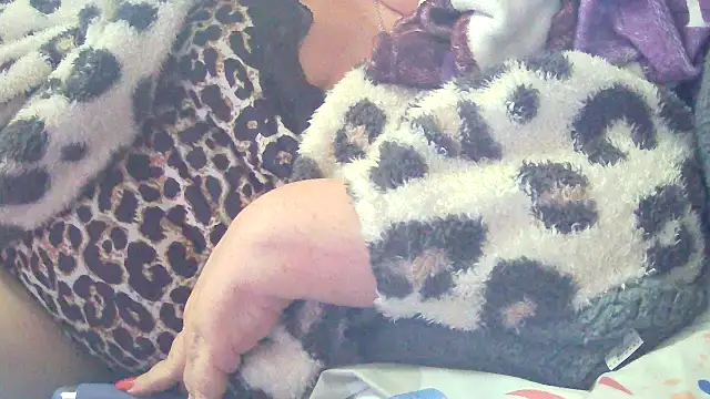 Playful_MILF_Demi webcam