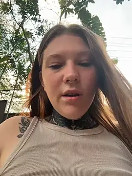 fionamurr (F teen) - take off your top nipple play