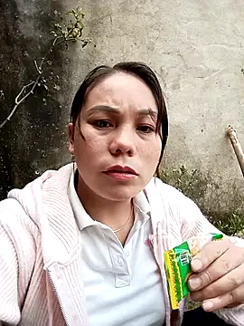 vanvan005 - Vanvan005's free webcam - UK Sex Cams