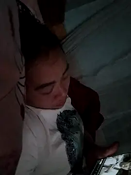 bella-222 - Bella-222's free webcam - UK Sex Cams