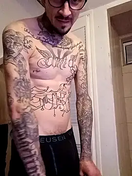 likeemilk - Likeemilk's free webcam - UK Sex Cams