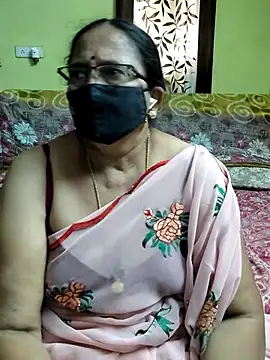 Webcam Model (Anasuyatelugu)  is live.Free join now!