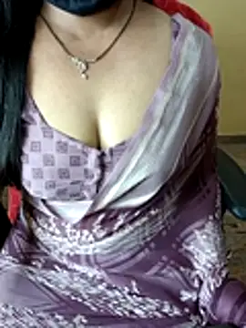 Webcam Model (Telugu_Mythrii) is live