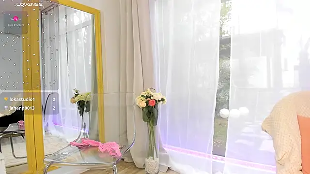 Selena_Reeves webcam