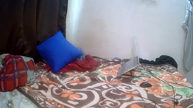 laddu99tamil webcam