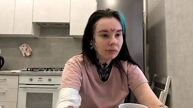 HighelikeGirl webcam