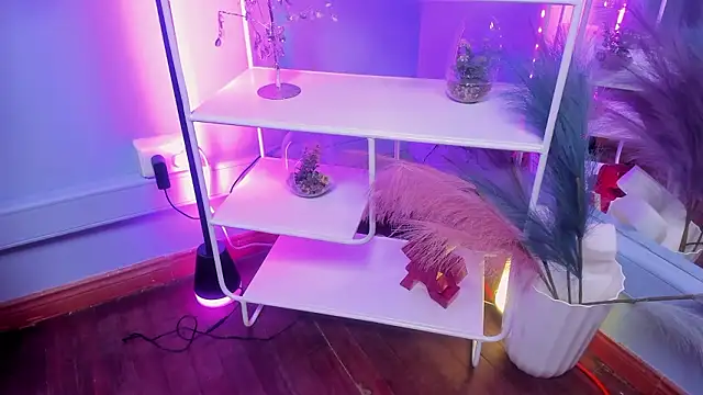 KathiaSaenz_ from StripChat is Freechat