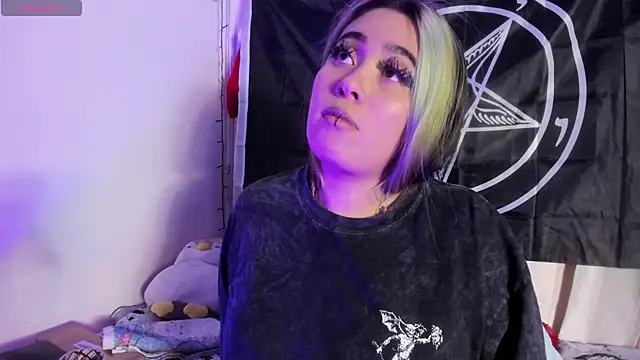 Lilith_Zenith_ webcam