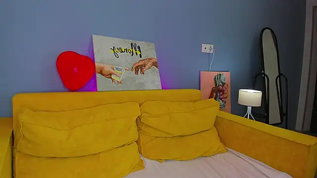 Kelly_Salazar webcam