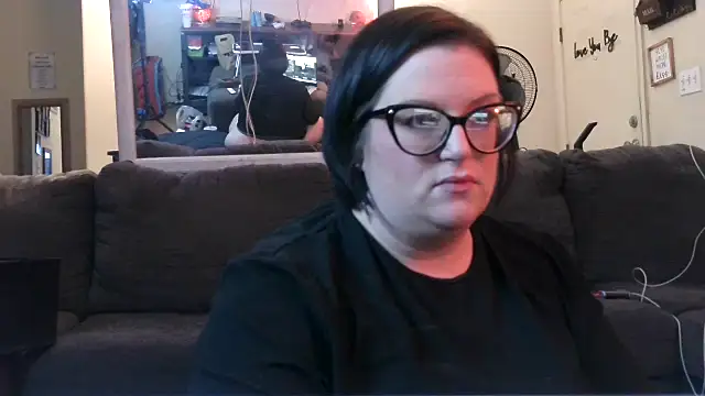 FreaksOffALeash3261 webcam