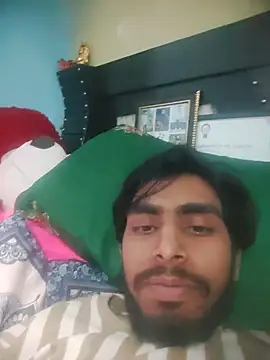 Allxcrator01live webcam