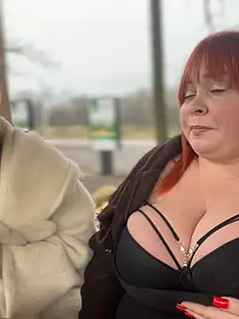 SweetCuteGirls1023 webcam