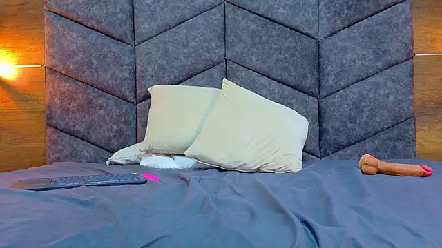 amberstonne__ - AmberStonne__'s free webcam - UK Sex Cams