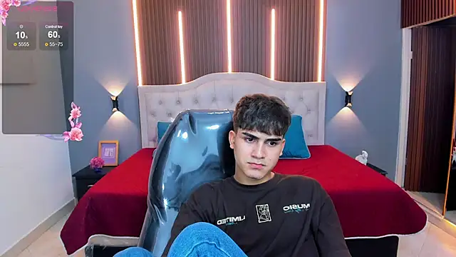 tommy18__ - Tommy18__'s free webcam - UK Sex Cams