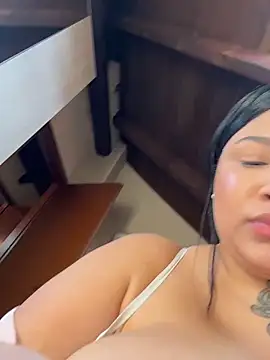 SashaLiciosa_ webcam