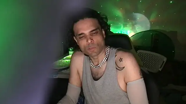 stuntingspunmarine69 - StuntingSpunMarine69's free webcam - UK Sex Cams