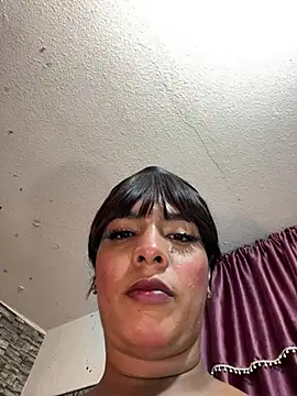 newshantal_ - Newshantal_'s free webcam - UK Sex Cams