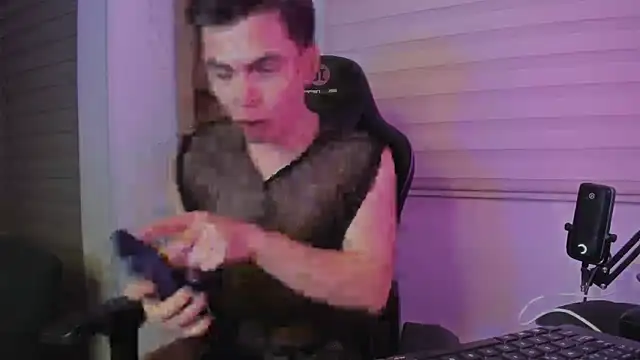 alejooo_twink webcam