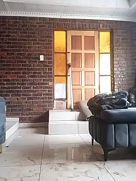 Webcam Model (freakynyashXxXx) is live