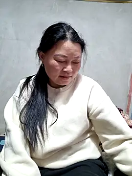 yoowwmr - Yoowwmr's free webcam - UK Sex Cams