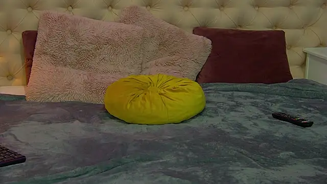 TaniaKaverina webcam