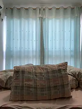 美女ruanruan05在线直播