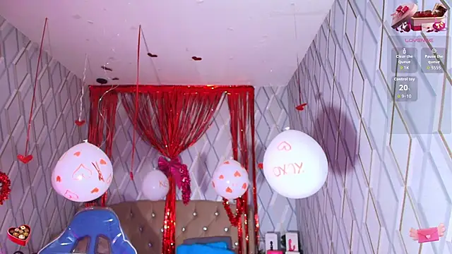 nicolletaylor - NicolleTaylor's free webcam - UK Sex Cams