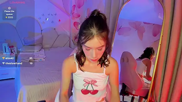 Sofi_naughty18 webcam