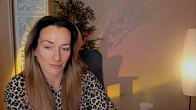 RebeccaMartinez webcam