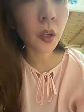 jingjingxiang-520 (F milf) - 小馒头BB特写