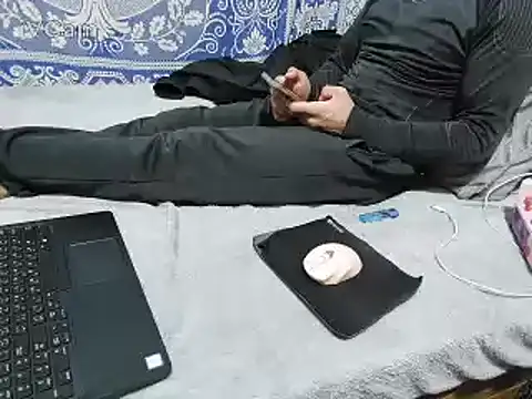 yazin19 - Yazin19's free webcam - UK Sex Cams