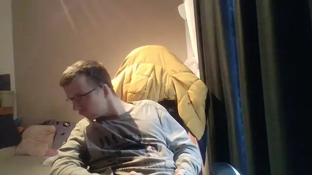 david250692 - David250692's free webcam - UK Sex Cams