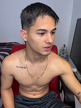 alex_mojica - Alex_mojica's free webcam - UK Sex Cams