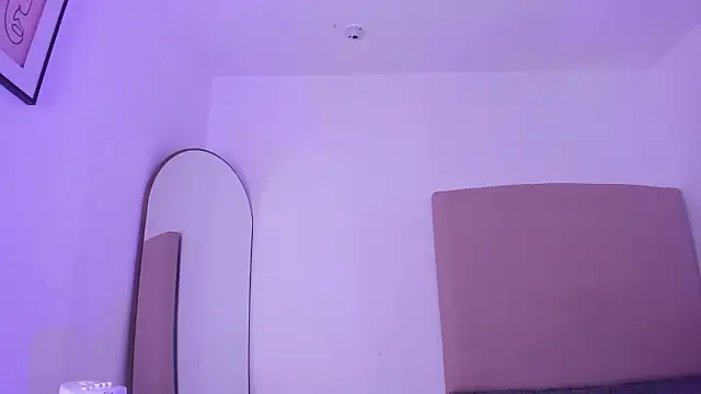 im_tiffany_ - Im_tiffany_'s free webcam - UK Sex Cams