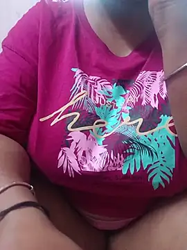 Webcam Model (Ivy-09)  is live.Free join now!