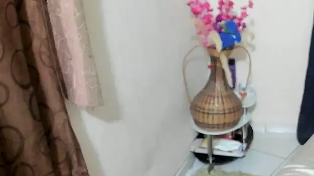 Latin_Mature975 webcam