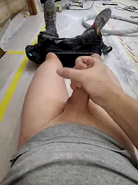 geilerschwanz556r7 webcam