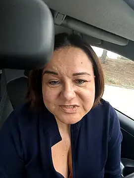 tantriquegirl06 webcam