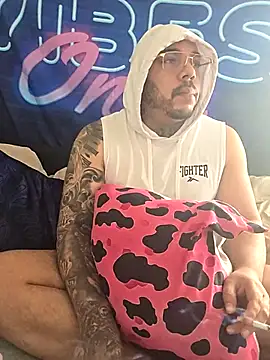 Johanna974XandSlaveX webcam