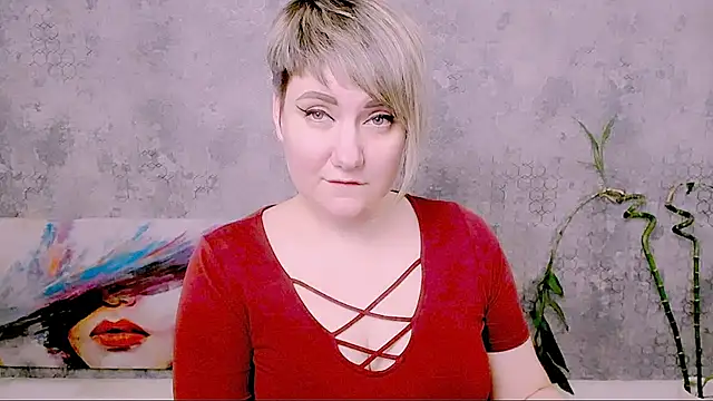 djullia - Djullia's free webcam - UK Sex Cams