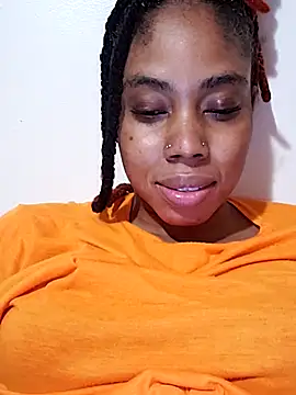 HONEYSWEETS_LIVE webcam