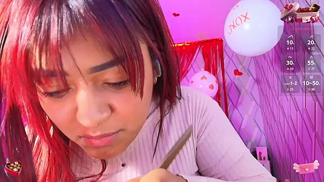 NicolleTaylor webcam