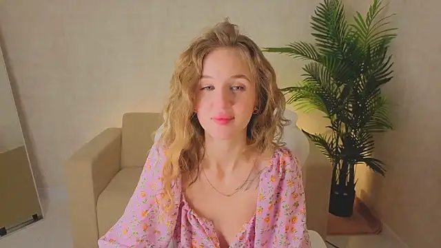 kianawhite - Kianawhite's free webcam - UK Sex Cams